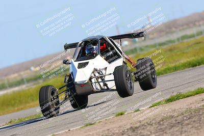 media/Apr-02-2023-Speed Ventures (Sun) [[5e759f4fdb]]/4-Yellow/session 1 Sweeper/